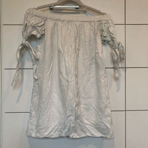 Off the shoulder summery dress